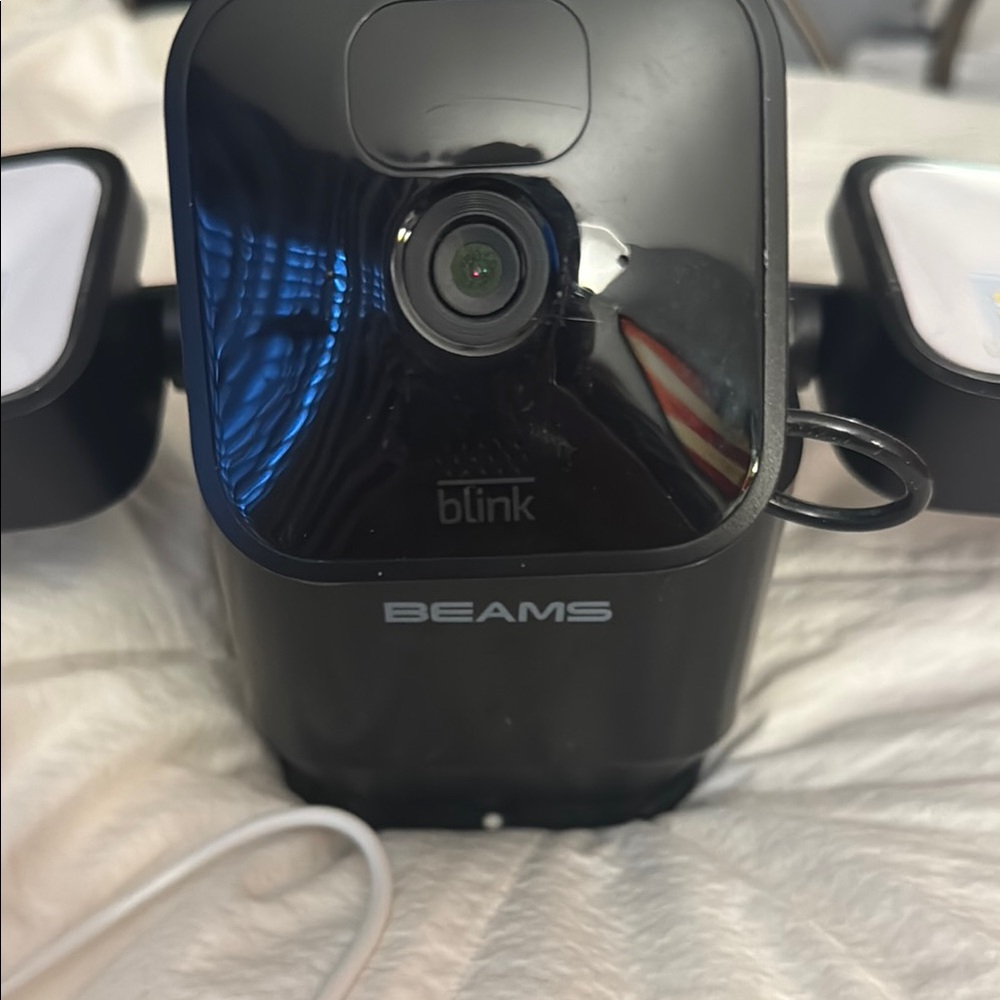Beams Black Security Camera Set - Picture 2 of 4